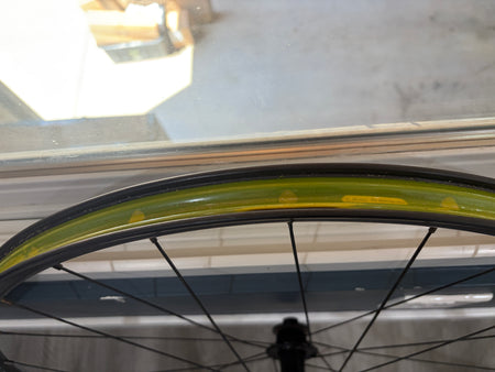 product #SBCTEAM2 – ENVE AG25 Carbon Gravel Wheelset | 700c / XDR / Tubeless-Ready (Used – Good Condition)