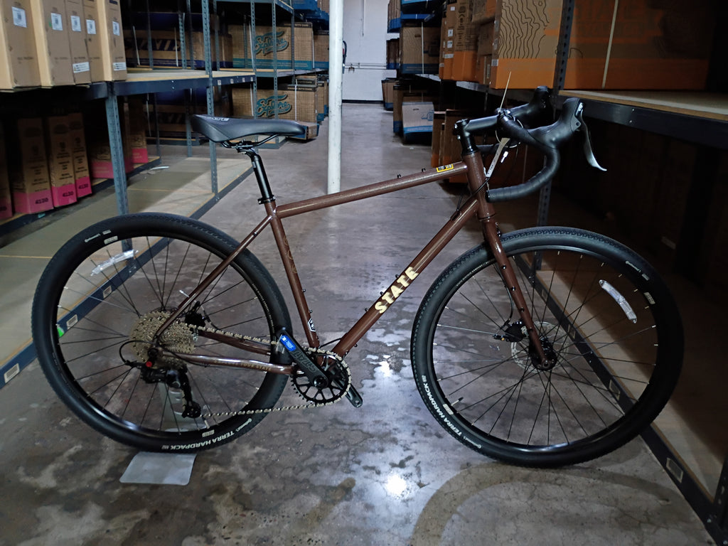 #1624 – 4130 All-Road | Root Beer / Drop Bars / 700c (Size 43cm, Like-New / Open Box Item)