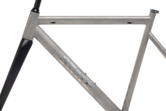 Titanium Track - Frame